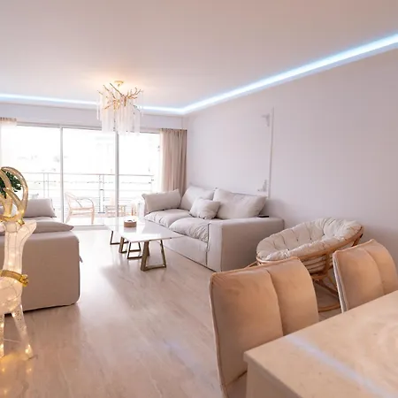Daire 2-bedroom Luxurious With Balcony And Parking *