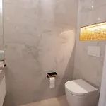 Appartement 2-bedroom Luxurious With Balcony And Parking *