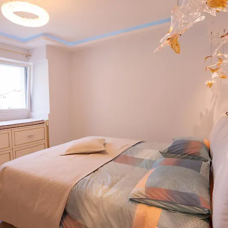 2-bedroom Luxurious With Balcony And Parking Appartamento *